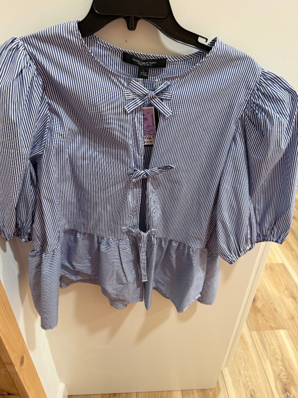 Mark, New York bow tie top stripe nwt size large